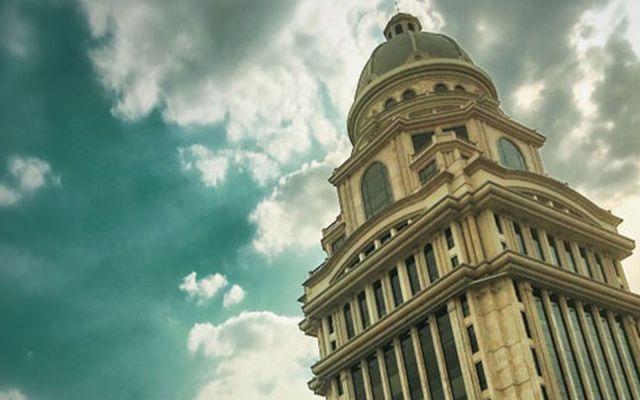 نگاهی به نشست خبری پرحاشیه نهاد ناظر / وقتی مصلحت به نبرد واقعیت می‌رود