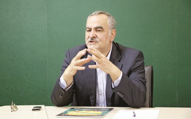 357 معضل بیمه ای که به فرشباف به ارث رسید/با شورای عالی بیمه شوخی نداشتم/ قانون بیمه مترقی است