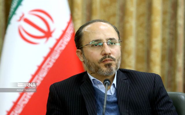 توصیه سپهرخلجی به مدیران دولتی درباره ناهماهنگی و اتخاذ مواضع غیرحرفه‌ای