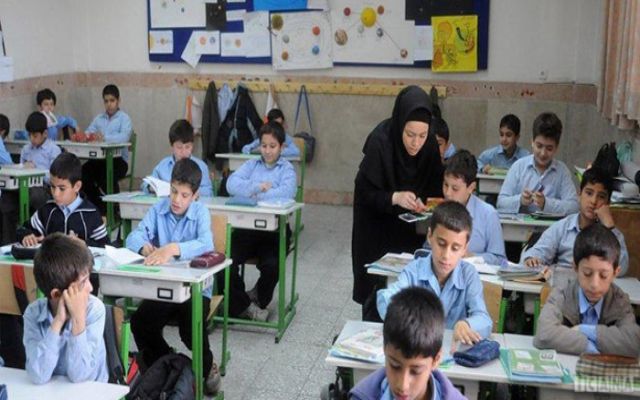 نقش آموزش مفاهیم بیمه به کودکان در فرهنگ‌سازی پایدار