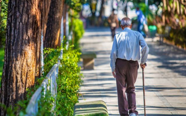 حضور بیش از 10 میلیون سالمند بالای ۶۵ سال در کشور