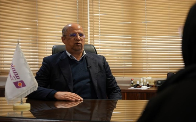 فارغ التحصیلان سایر رشته ها صنعت بیمه را به عنوان شغل انتخاب نمی کنند