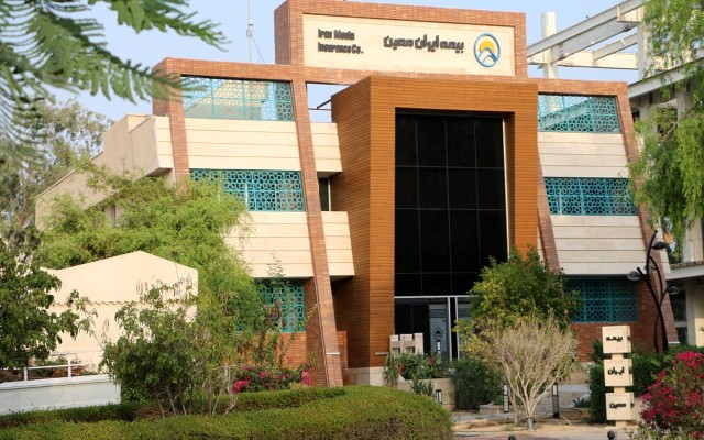 دیانت پی هم از اتکایی ایران معین جدا شد/ هیات مدیره چه زمانی تکمیل می شود؟