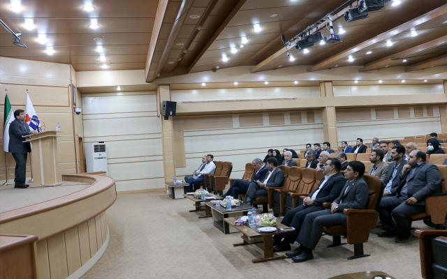 ضرورت تغییر رویکرد شبکه فروش و بازنگری در ترکیب پرتفوی نمایندگان