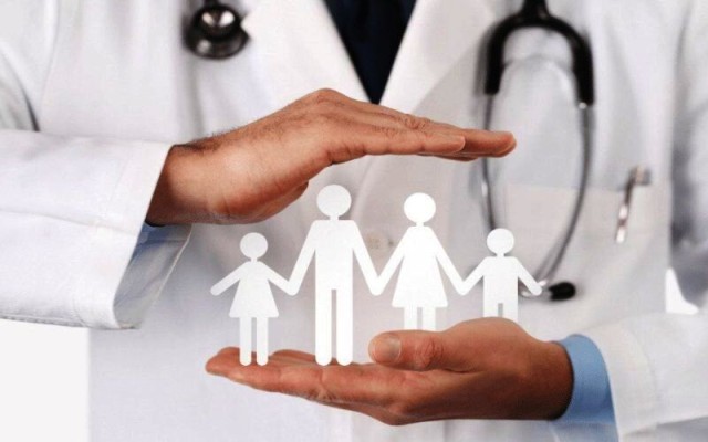 طرح «سلامت خانواده» ۵۰ هزار شهرنشین گناباد را زیر پوشش گرفت