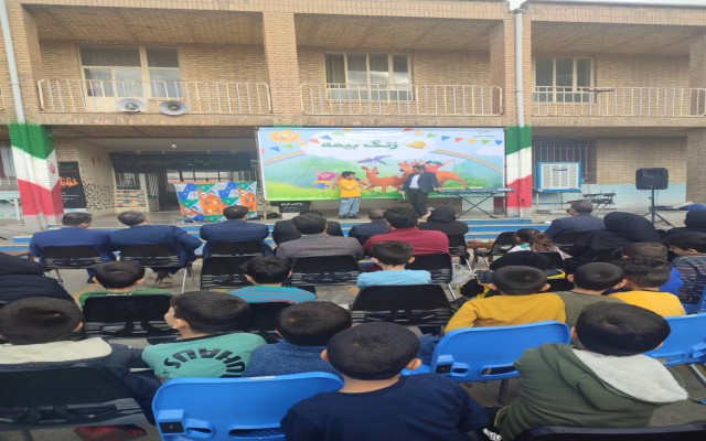 بیمه البرز "زنگ بیمه" مدارس استان کرمانشاه را نواخت