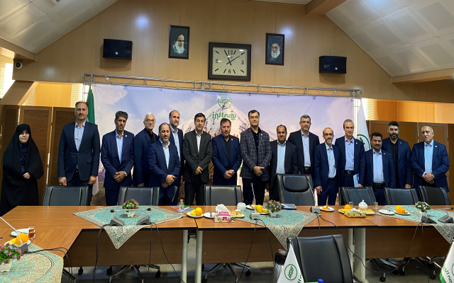 دیدار مدیرعامل و اعضای هیات مدیره با بسیجیان بیمه البرز