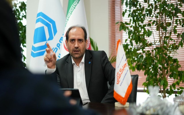 برخی از محصولات شرکت‌های بیمه ای نفروش هستند