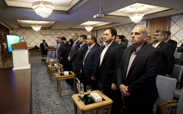 با حضور دبیر شورای عالی مناطق آزاد کشور و رئیس کل بیمه مرکزی صورت گرفت؛       آغاز عملیات اجرایی مجتمع تجاری، اداری و تفریحی بیمه ملت در کیش / عبدالملکی: کامتینا نمونه موفق برای سرمایه‌گذاری در مناطق آزاد است