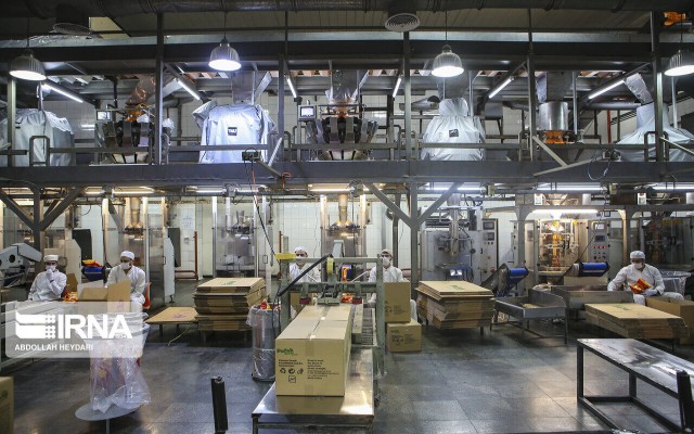 پرداخت ۳ تا ۵ سال حق بیمه سهم کارفرما از سوی دولت با جذب فارغ‌التحصیلان دانشگاهی