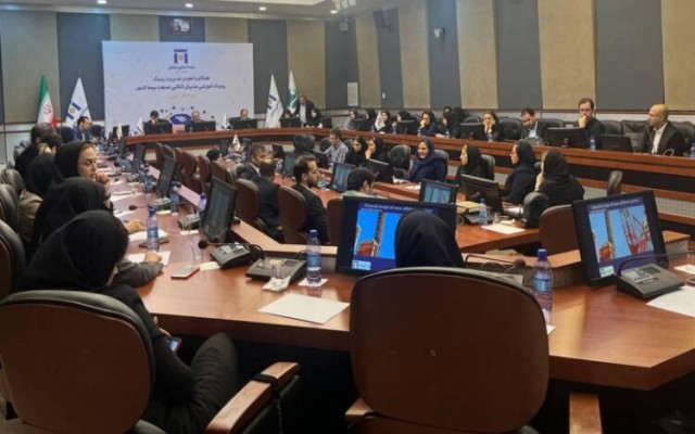 تبادل ایده رفیقان اتکائی کشور در آبهای خلیج فارس