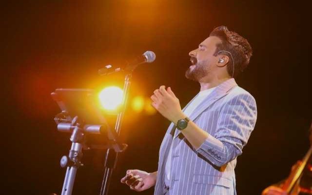 حنجره «راغب» بیمه شد