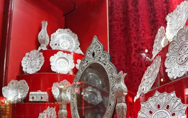 بیمه ۱۰ هزار نفر از شاغلان صنایع‌دستی با دستور رئیس‌جمهور